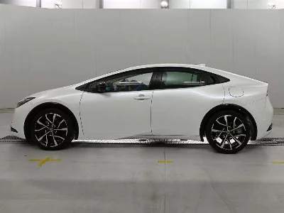 Toyota Prius PHV
