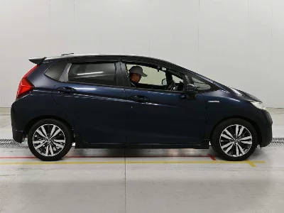 Honda FIT HYBRID