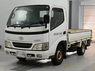 Toyota Dyna  с аукциона в Японии