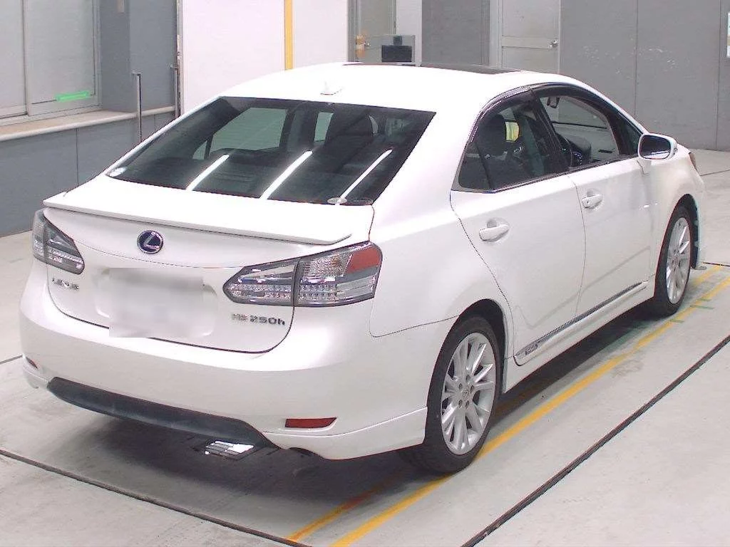 Lexus HS250h  с аукциона в Японии