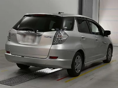 Honda FIT SHUTTLE HYBRID