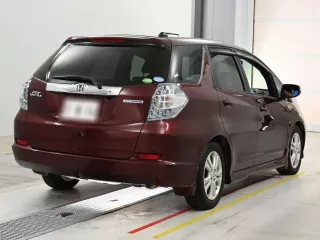 Honda FIT SHUTTLE HYBRID