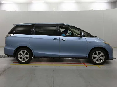 Статистика аукционов Toyota Estima Hybrid