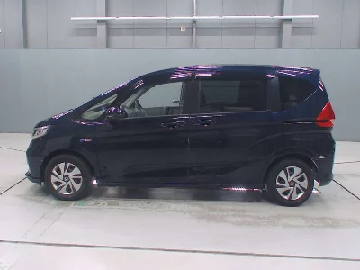 HONDA FREED HYBRID