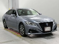 Цена авто Toyota CROWN HYBRID с аукционов Японии, номер кузова AZSH20, пробег 28 000, оценка 8