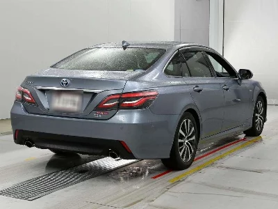 Статистика аукционов Toyota CROWN HYBRID