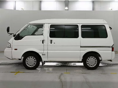 Mazda Bongo Van