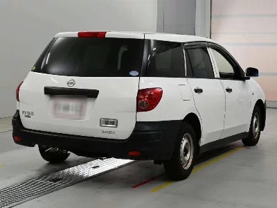 Nissan AD