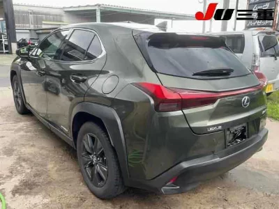 LEXUS UX