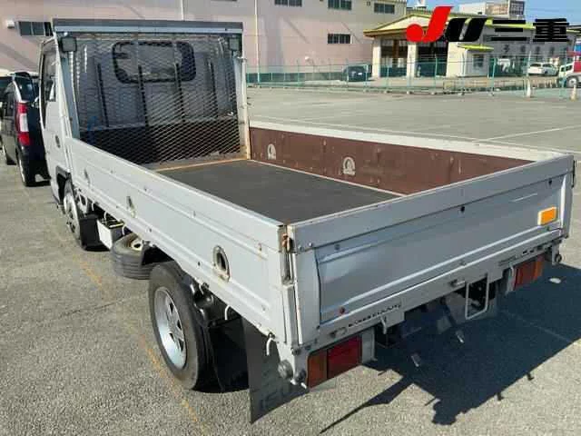 Isuzu Elf  с аукциона в Японии