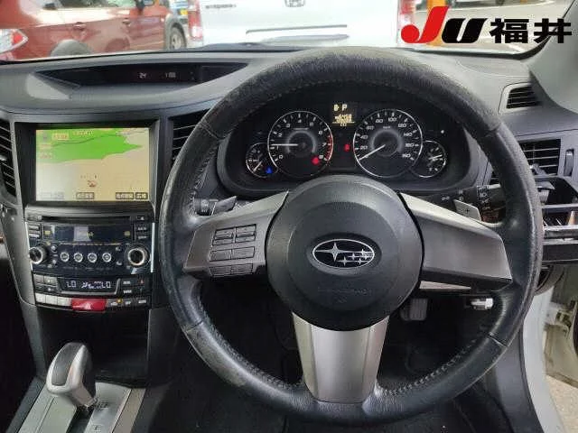 Subaru Legacy  с аукциона в Японии