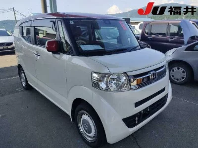 Honda N-Box Slash