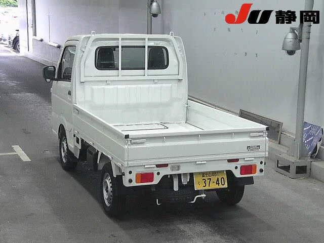 Suzuki CARRY  с аукциона в Японии