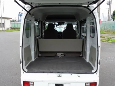 NISSAN NV100 CLIPPER