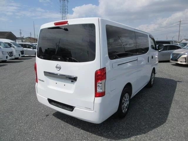 Nissan Caravan  с аукциона в Японии