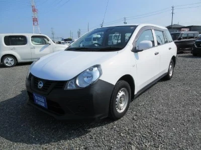 Nissan AD