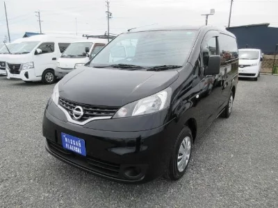 Nissan NV200 VANETTE VAN