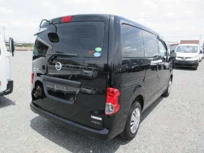 Nissan NV200 VANETTE VAN