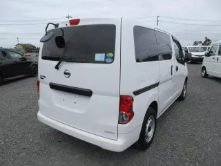 Nissan NV200 VANETTE VAN