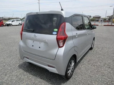 NISSAN DAYZ