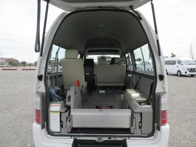 Nissan Caravan  с аукциона в Японии
