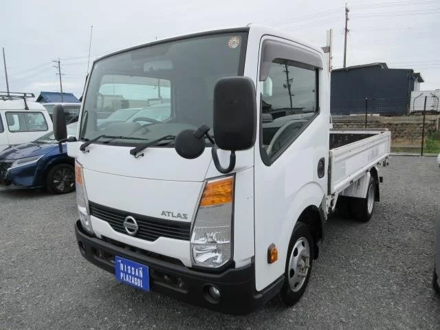 Nissan Atlas  с аукциона в Японии