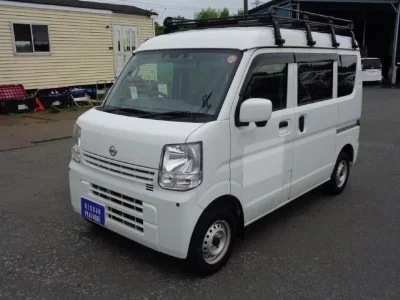 NISSAN NV100 CLIPPER