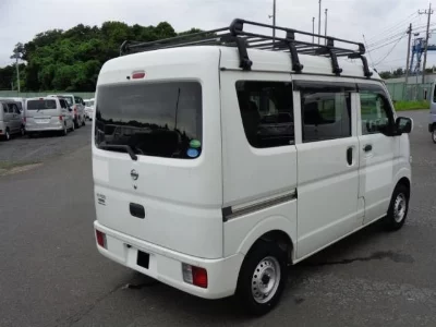 NISSAN NV100 CLIPPER