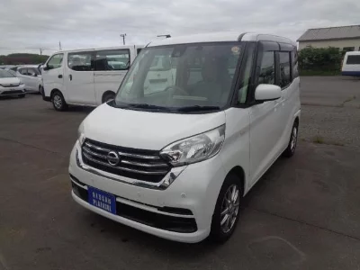 Nissan Dayz Roox
