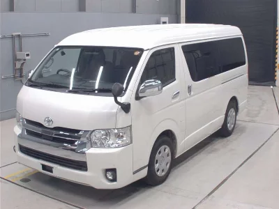 TOYOTA HIACE WAGON