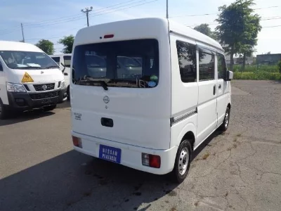 NISSAN NV100 CLIPPER