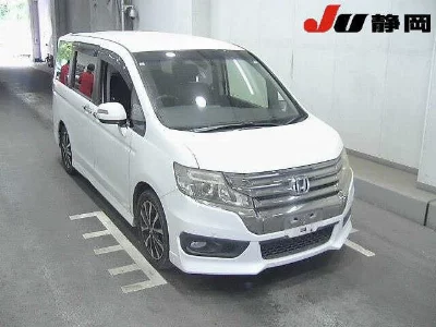 Honda STEPWGN SPADA