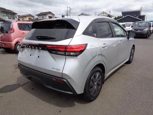 Nissan Note  с аукциона в Японии
