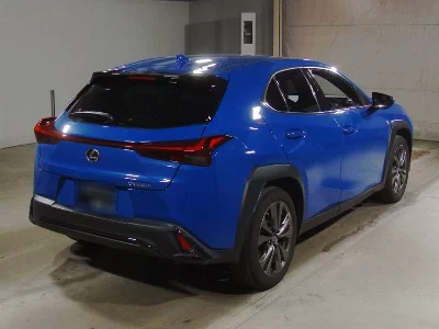 LEXUS UX