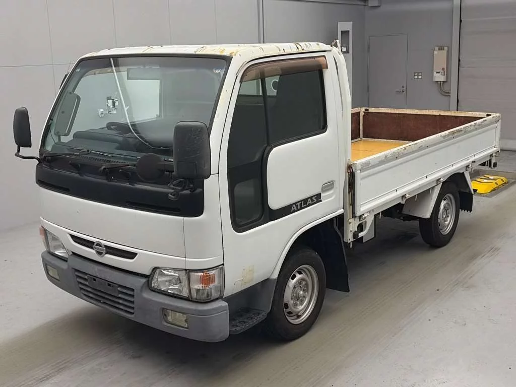 Nissan Atlas  с аукциона в Японии