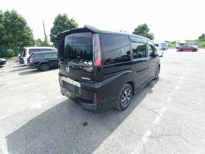 Honda STEPWGN SPADA