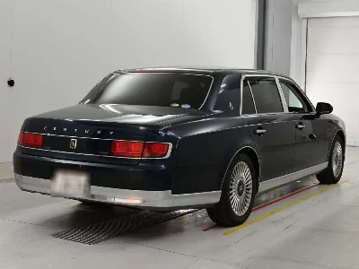 TOYOTA CENTURY