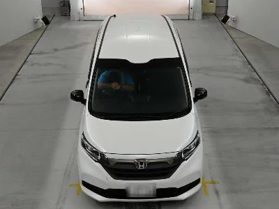 HONDA FREED + HYBRID
