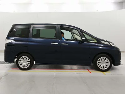 Mazda Biante