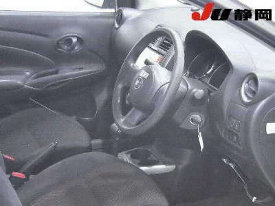 Nissan Tiida Latio
