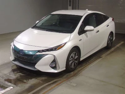 Toyota Prius PHV