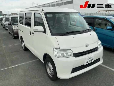Daihatsu Gran Max