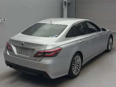 TOYOTA CROWN HYBRID