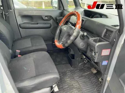 Daihatsu HIJET CADDY