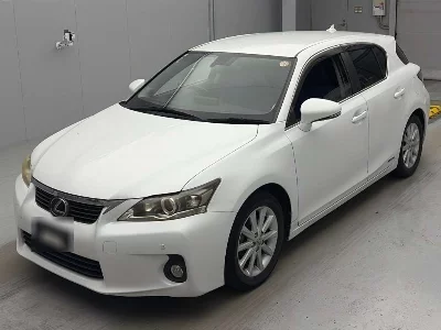 Lexus CT200h