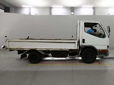 Mitsubishi Fuso Canter