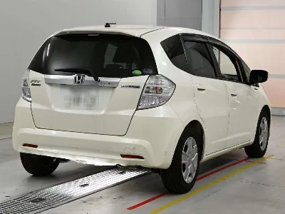 Honda FIT HYBRID