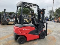 Цена авто Mitsubishi LOGISNEXT с аукционов Японии, номер кузова 300SF, пробег 3 000, оценка 13