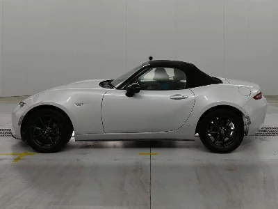 Mazda Roadster