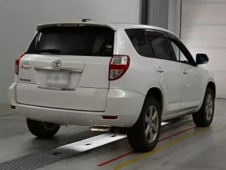 Toyota Vanguard